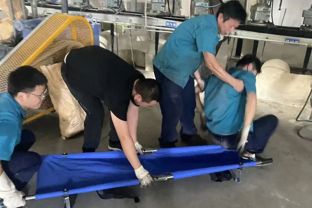 Changsu Polyester anoitisa Emergency Runger Drill Drill yeItallStroke yakakonzerwa nekushisa kwakanyanya